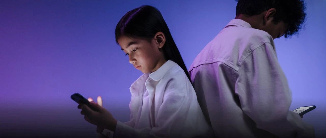 “新型攀比”正在校园悄悄流行：孩子深受其害，家长却一无所知 - 武志红主创团